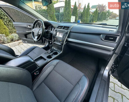 Серый Тойота Камри, объемом двигателя 2.49 л и пробегом 125 тыс. км за 14200 $, фото 51 на Automoto.ua