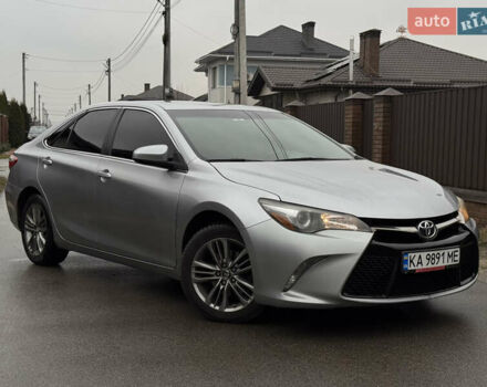 Серый Тойота Камри, объемом двигателя 2.49 л и пробегом 292 тыс. км за 10999 $, фото 5 на Automoto.ua