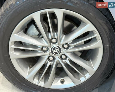 Серый Тойота Камри, объемом двигателя 2.49 л и пробегом 106 тыс. км за 12999 $, фото 13 на Automoto.ua