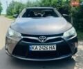 Серый Тойота Камри, объемом двигателя 2.5 л и пробегом 205 тыс. км за 6800 $, фото 1 на Automoto.ua