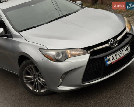 Серый Тойота Камри, объемом двигателя 2.49 л и пробегом 292 тыс. км за 10999 $, фото 6 на Automoto.ua
