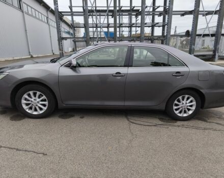 Сірий Тойота Камрі, об'ємом двигуна 2.5 л та пробігом 288 тис. км за 15000 $, фото 3 на Automoto.ua