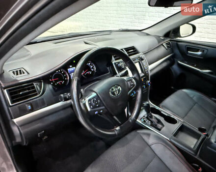 Серый Тойота Камри, объемом двигателя 2.49 л и пробегом 106 тыс. км за 12999 $, фото 54 на Automoto.ua