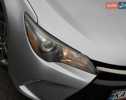 Серый Тойота Камри, объемом двигателя 2.49 л и пробегом 292 тыс. км за 10999 $, фото 8 на Automoto.ua