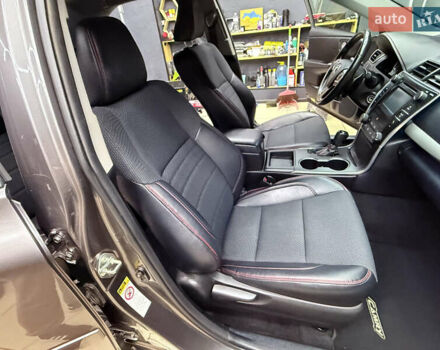 Серый Тойота Камри, объемом двигателя 2.49 л и пробегом 106 тыс. км за 12999 $, фото 32 на Automoto.ua