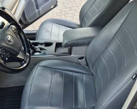 Сірий Тойота Камрі, об'ємом двигуна 2.49 л та пробігом 225 тис. км за 16550 $, фото 62 на Automoto.ua