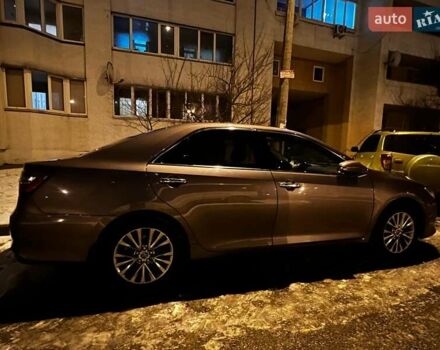 Серый Тойота Камри, объемом двигателя 2.49 л и пробегом 195 тыс. км за 19700 $, фото 1 на Automoto.ua