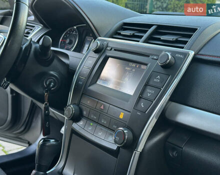 Серый Тойота Камри, объемом двигателя 2.49 л и пробегом 125 тыс. км за 14200 $, фото 54 на Automoto.ua