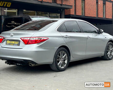 Серый Тойота Камри, объемом двигателя 2.5 л и пробегом 75 тыс. км за 14800 $, фото 5 на Automoto.ua