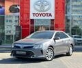 Серый Тойота Камри, объемом двигателя 2.49 л и пробегом 172 тыс. км за 15908 $, фото 1 на Automoto.ua