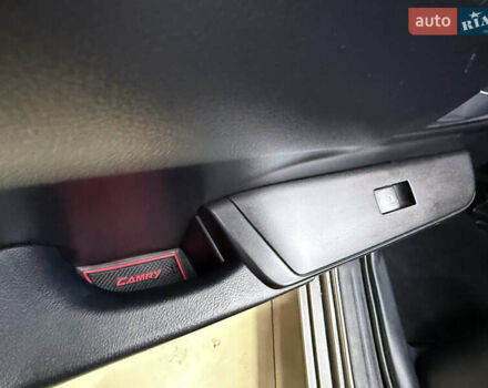 Серый Тойота Камри, объемом двигателя 2.49 л и пробегом 106 тыс. км за 12999 $, фото 31 на Automoto.ua