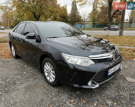 Серый Тойота Камри, объемом двигателя 2.49 л и пробегом 231 тыс. км за 16000 $, фото 7 на Automoto.ua