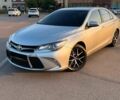 Сірий Тойота Камрі, об'ємом двигуна 2.5 л та пробігом 155 тис. км за 14999 $, фото 1 на Automoto.ua