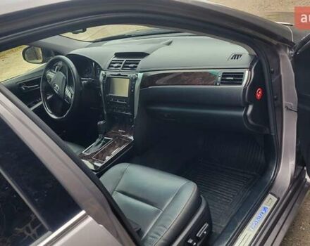 Тойота Камри 2016 в Луцке на Automoto.ua Серый Тойота Камри, объемом двигателя 2.49 л и пробегом 170 тыс. км за 17000 $, фото 37 на Automoto.ua