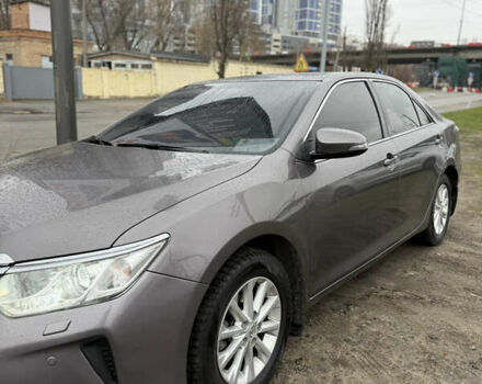 Серый Тойота Камри, объемом двигателя 2.49 л и пробегом 210 тыс. км за 14650 $, фото 24 на Automoto.ua