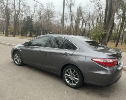 Сірий Тойота Камрі, об'ємом двигуна 2.5 л та пробігом 194 тис. км за 13000 $, фото 7 на Automoto.ua