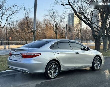 Серый Тойота Камри, объемом двигателя 2.5 л и пробегом 145 тыс. км за 14300 $, фото 5 на Automoto.ua