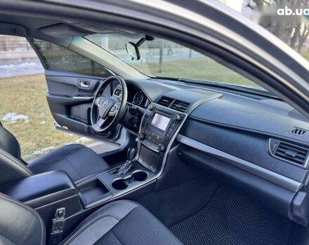 Серый Тойота Камри, объемом двигателя 2.5 л и пробегом 145 тыс. км за 14300 $, фото 20 на Automoto.ua