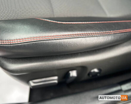 Серый Тойота Камри, объемом двигателя 2.5 л и пробегом 75 тыс. км за 14800 $, фото 11 на Automoto.ua