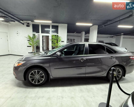 Серый Тойота Камри, объемом двигателя 2.49 л и пробегом 106 тыс. км за 12999 $, фото 9 на Automoto.ua