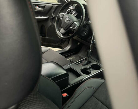 Серый Тойота Камри, объемом двигателя 2.49 л и пробегом 69 тыс. км за 15450 $, фото 33 на Automoto.ua