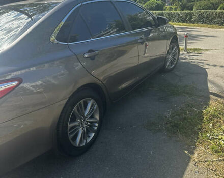 Сірий Тойота Камрі, об'ємом двигуна 2.49 л та пробігом 193 тис. км за 14800 $, фото 4 на Automoto.ua