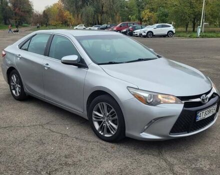 Серый Тойота Камри, объемом двигателя 2.49 л и пробегом 195 тыс. км за 14700 $, фото 7 на Automoto.ua