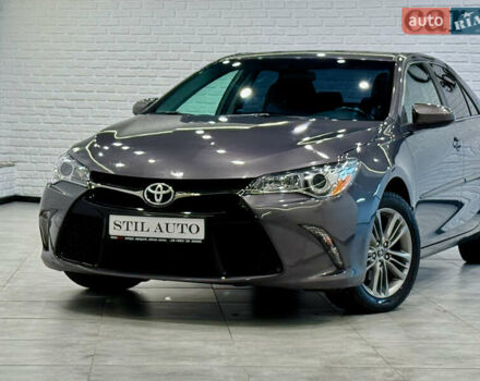 Серый Тойота Камри, объемом двигателя 2.49 л и пробегом 106 тыс. км за 12999 $, фото 4 на Automoto.ua