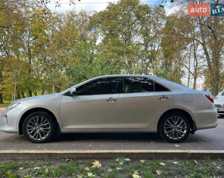 Серый Тойота Камри, объемом двигателя 2.49 л и пробегом 200 тыс. км за 17800 $, фото 3 на Automoto.ua