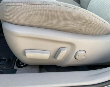 Серый Тойота Камри, объемом двигателя 2.5 л и пробегом 78 тыс. км за 16500 $, фото 26 на Automoto.ua