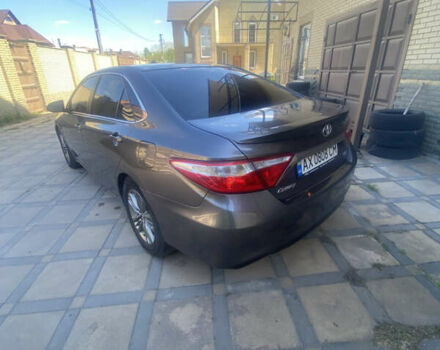 Сірий Тойота Камрі, об'ємом двигуна 2.5 л та пробігом 141 тис. км за 11800 $, фото 3 на Automoto.ua