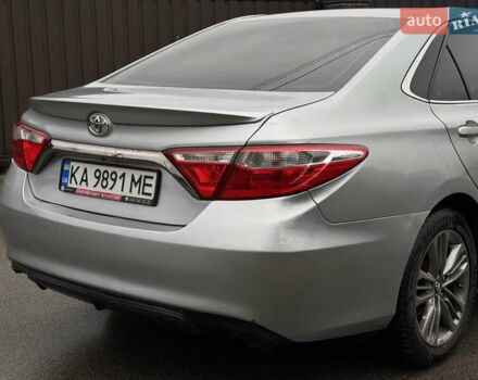 Серый Тойота Камри, объемом двигателя 2.49 л и пробегом 292 тыс. км за 10999 $, фото 19 на Automoto.ua