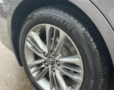 Серый Тойота Камри, объемом двигателя 2.49 л и пробегом 69 тыс. км за 15450 $, фото 7 на Automoto.ua