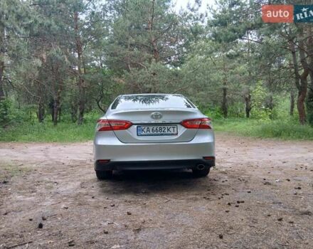 Серый Тойота Камри, объемом двигателя 2.5 л и пробегом 109 тыс. км за 20900 $, фото 6 на Automoto.ua