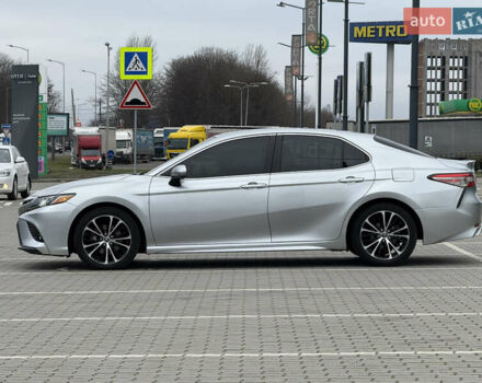 Сірий Тойота Камрі, об'ємом двигуна 2.49 л та пробігом 220 тис. км за 17700 $, фото 3 на Automoto.ua