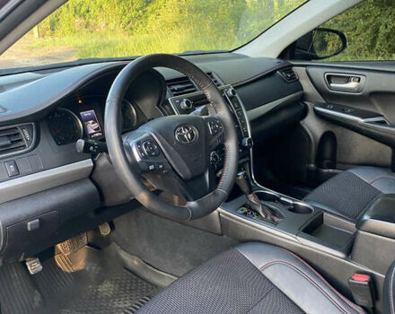 Сірий Тойота Камрі, об'ємом двигуна 2.49 л та пробігом 120 тис. км за 15900 $, фото 13 на Automoto.ua