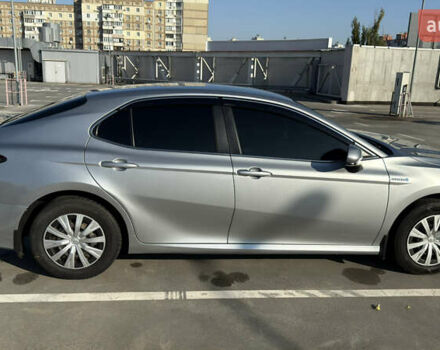 Тойота Камри 2017 в Киеве на Automoto.ua Серый Тойота Камри, объемом двигателя 2.49 л и пробегом 244 тыс. км за 21600 $, фото 16 на Automoto.ua
