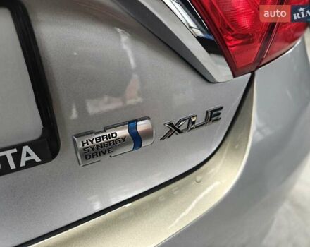 Серый Тойота Камри, объемом двигателя 2.49 л и пробегом 111 тыс. км за 17000 $, фото 12 на Automoto.ua