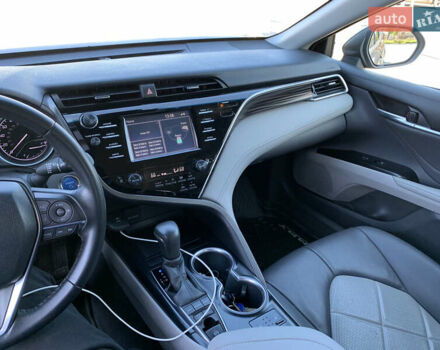 Серый Тойота Камри, объемом двигателя 2.5 л и пробегом 38 тыс. км за 29900 $, фото 19 на Automoto.ua