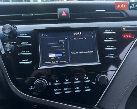 Серый Тойота Камри, объемом двигателя 2.49 л и пробегом 194 тыс. км за 16900 $, фото 21 на Automoto.ua