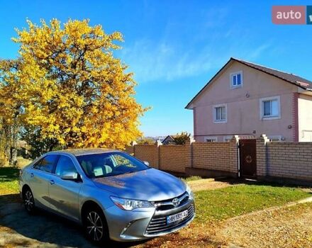 Серый Тойота Камри, объемом двигателя 2.5 л и пробегом 84 тыс. км за 15500 $, фото 1 на Automoto.ua