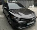 Серый Тойота Камри, объемом двигателя 2.5 л и пробегом 180 тыс. км за 15800 $, фото 1 на Automoto.ua