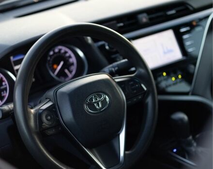 Серый Тойота Камри, объемом двигателя 2.5 л и пробегом 175 тыс. км за 18300 $, фото 12 на Automoto.ua