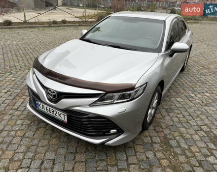 Серый Тойота Камри, объемом двигателя 2.49 л и пробегом 119 тыс. км за 20500 $, фото 6 на Automoto.ua