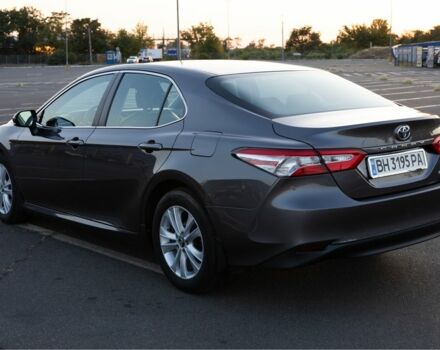 Серый Тойота Камри, объемом двигателя 2.5 л и пробегом 175 тыс. км за 18300 $, фото 7 на Automoto.ua