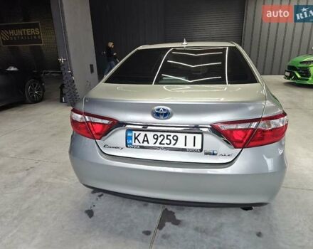 Серый Тойота Камри, объемом двигателя 2.49 л и пробегом 111 тыс. км за 17000 $, фото 7 на Automoto.ua