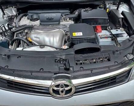 Серый Тойота Камри, объемом двигателя 2.5 л и пробегом 105 тыс. км за 21800 $, фото 3 на Automoto.ua