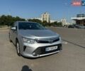 Серый Тойота Камри, объемом двигателя 2.5 л и пробегом 175 тыс. км за 16900 $, фото 1 на Automoto.ua