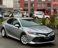 Серый Тойота Камри, объемом двигателя 2.5 л и пробегом 195 тыс. км за 16900 $, фото 1 на Automoto.ua