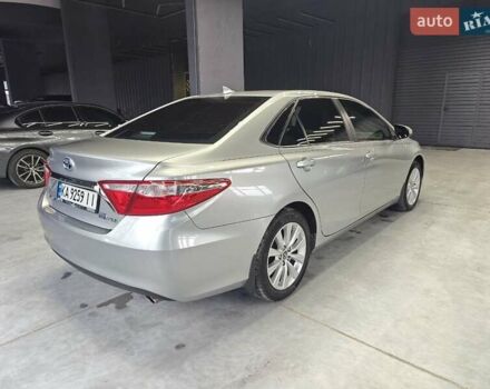 Серый Тойота Камри, объемом двигателя 2.49 л и пробегом 111 тыс. км за 17000 $, фото 3 на Automoto.ua